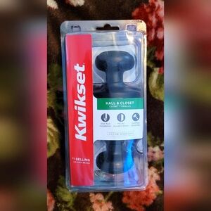 Kwikset Oil-Rubbed Bronze Hall & Closet Door Knob Set NIB